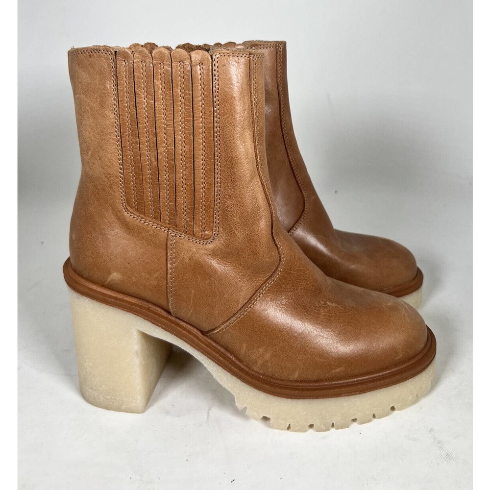Free People James Brown Chelsea Boots Sz. 6.5 NEW